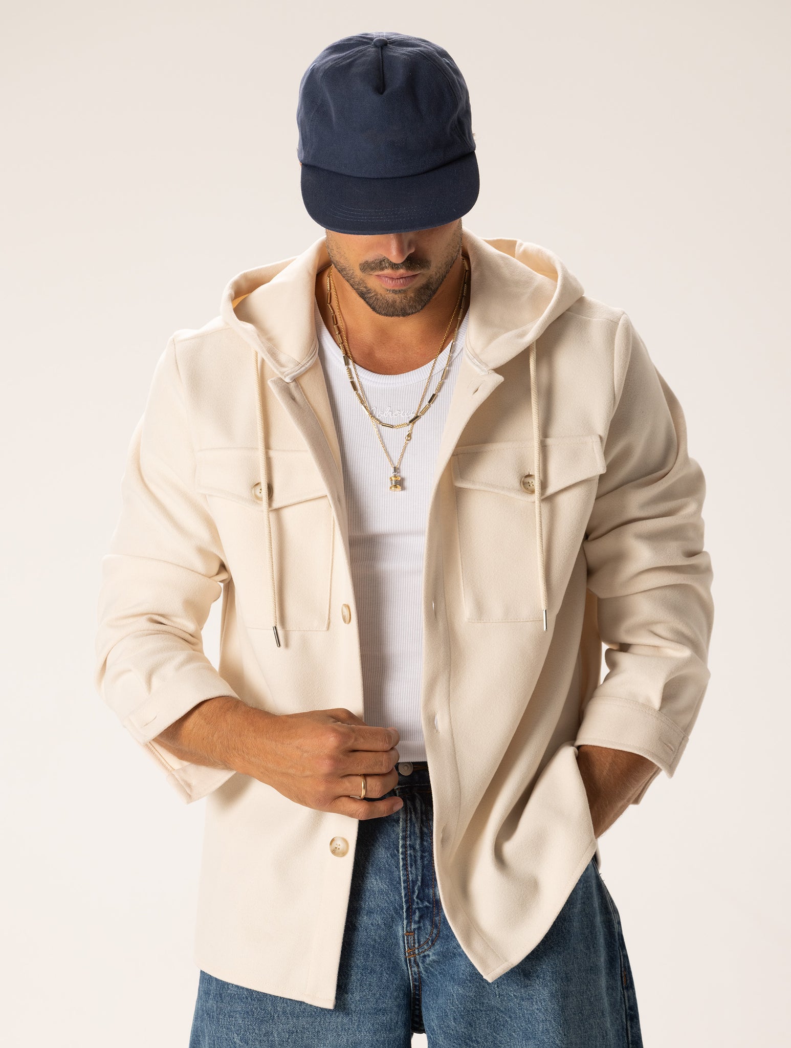 HARUTO CHAQUETA BEIGE CON CAPUCHA