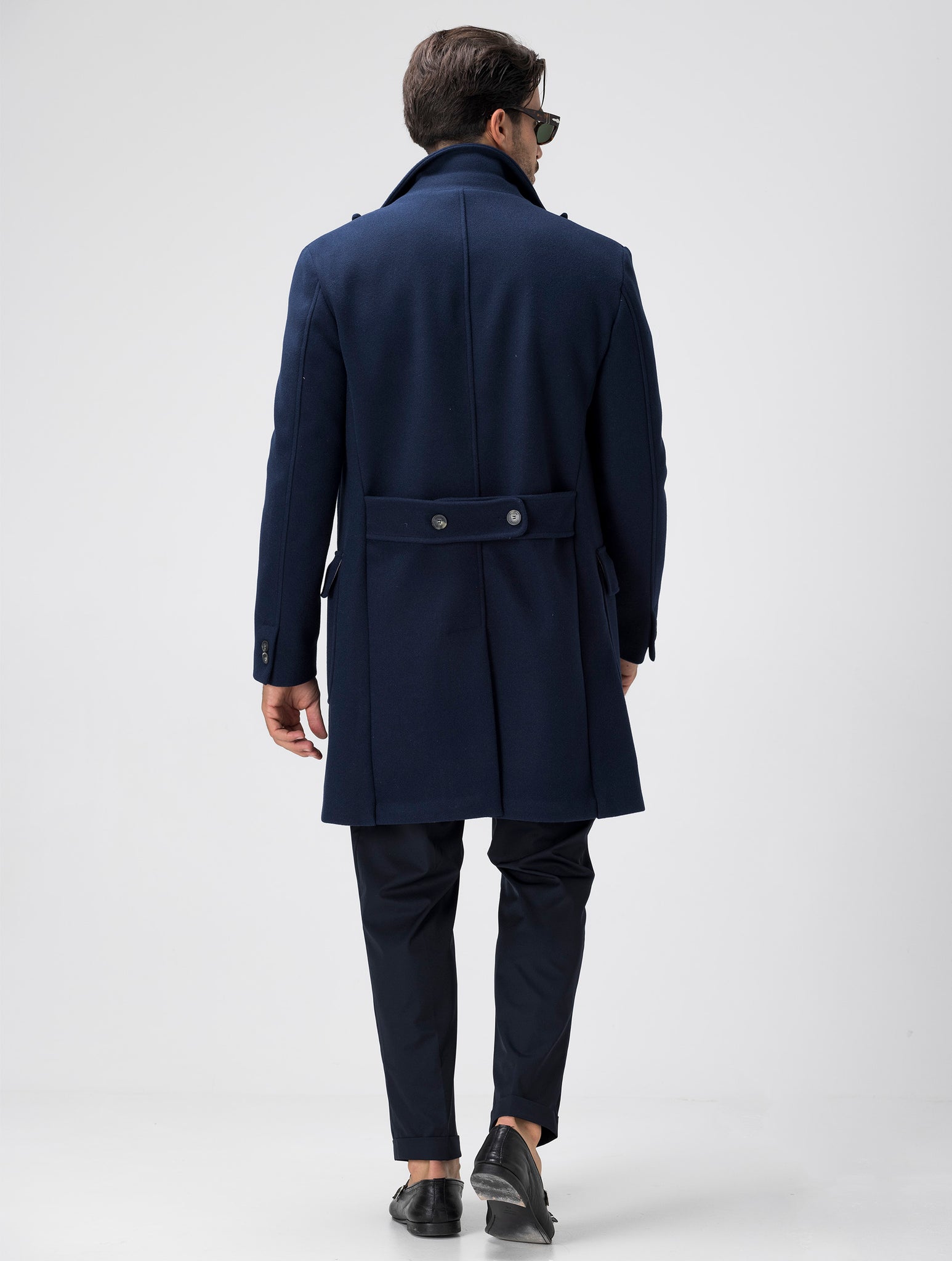 REMY DOUBLE BREASTED COAT IN BLUE NAVY