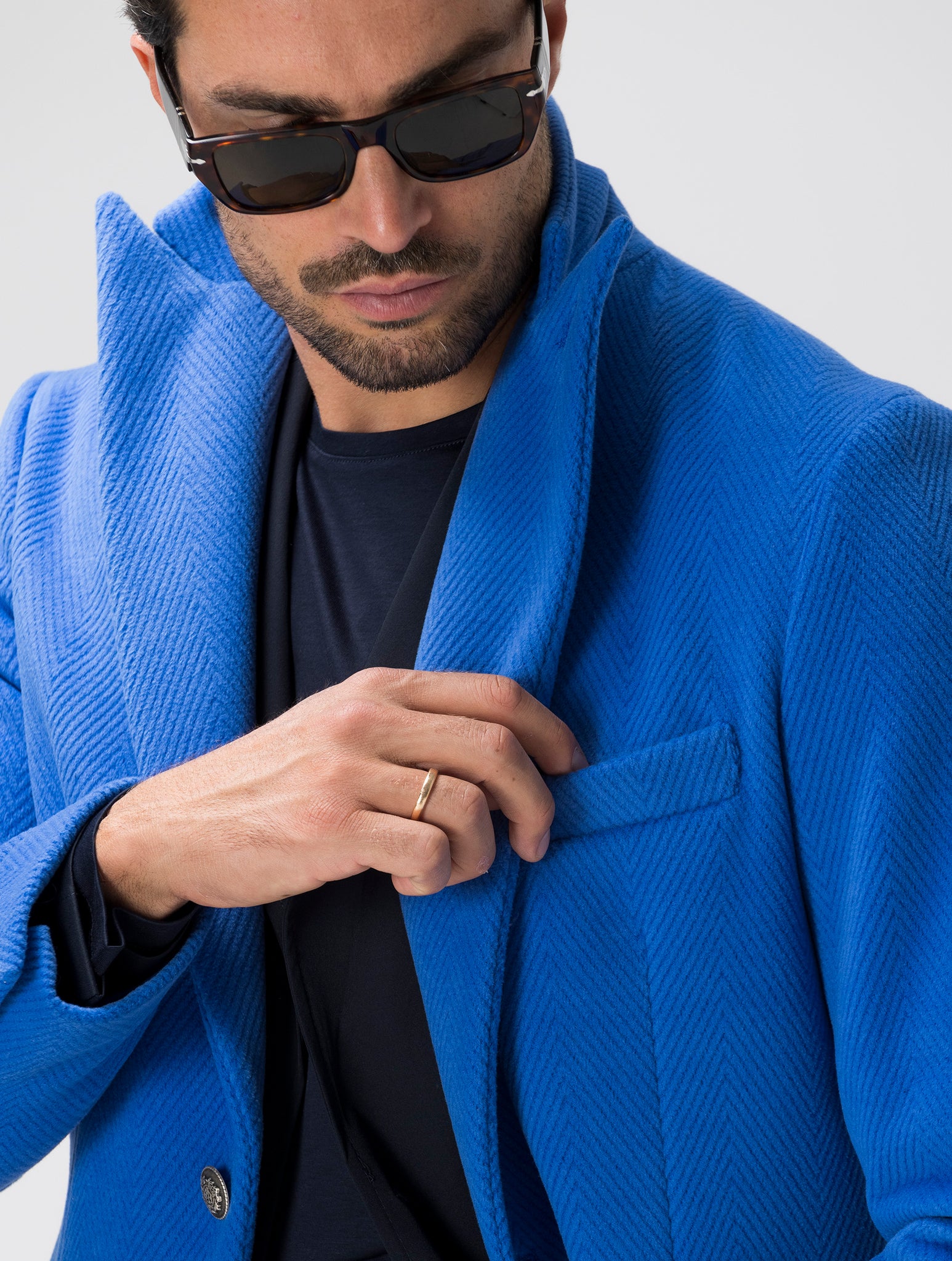 LELAND SINGLE BREASTED COAT IN BLUE ROYAL