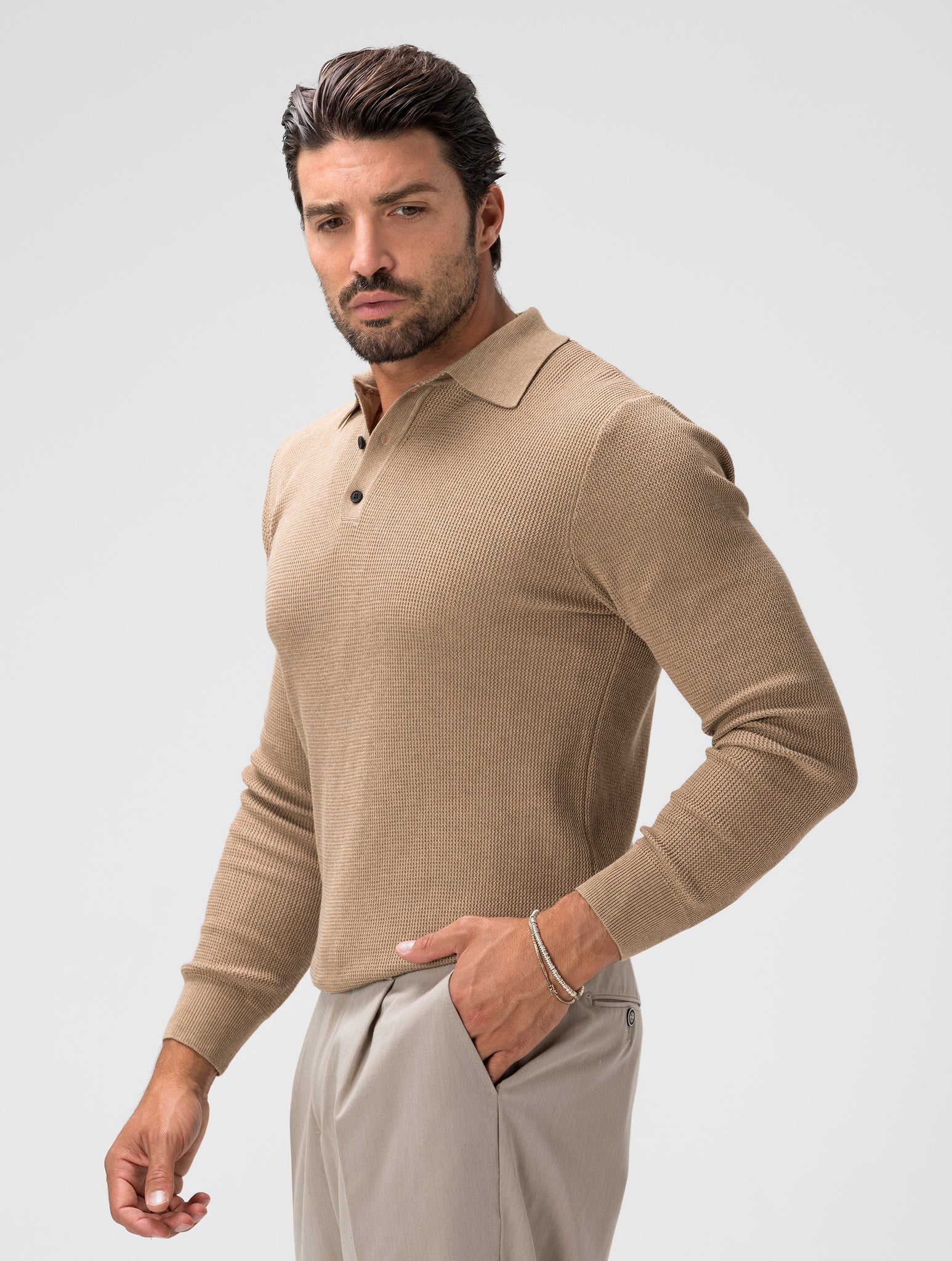 JIN KNITTED LONG SLEEVED POLO IN CAMEL