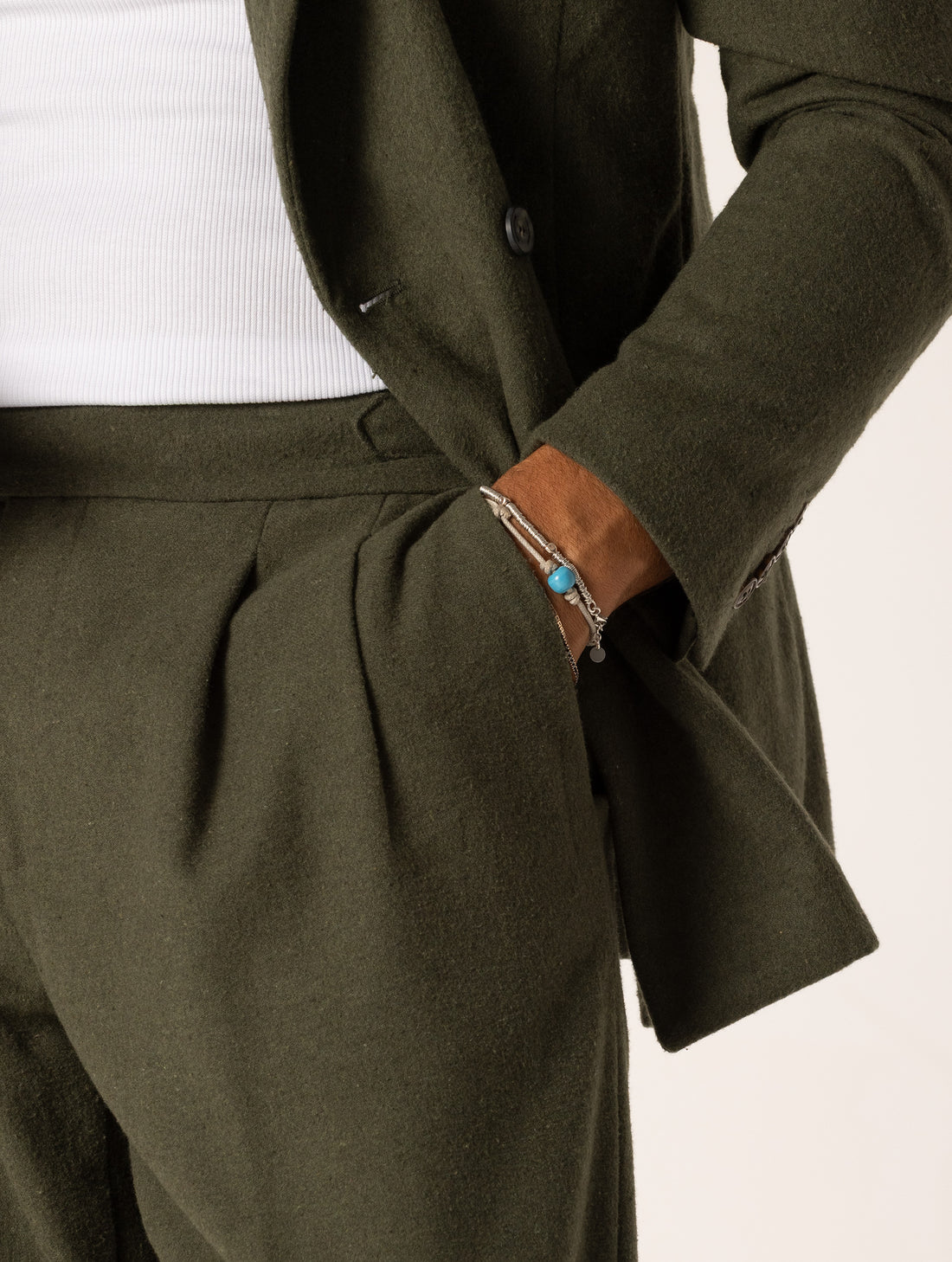 CALEB PANTALON VERT AVEC DOUBLE PINCES