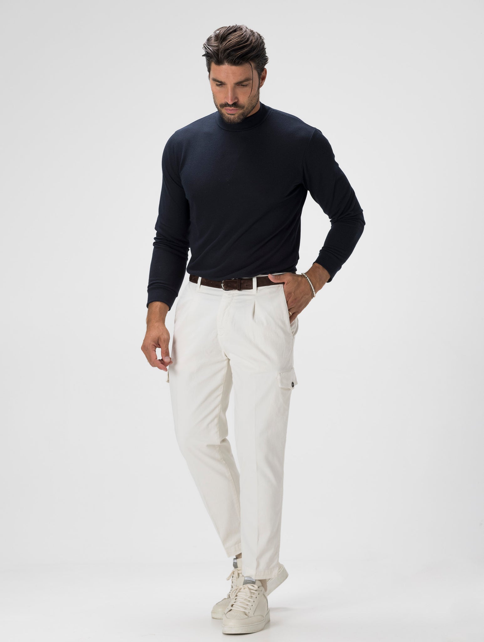 GARY CARGO PANTS IN CREAM