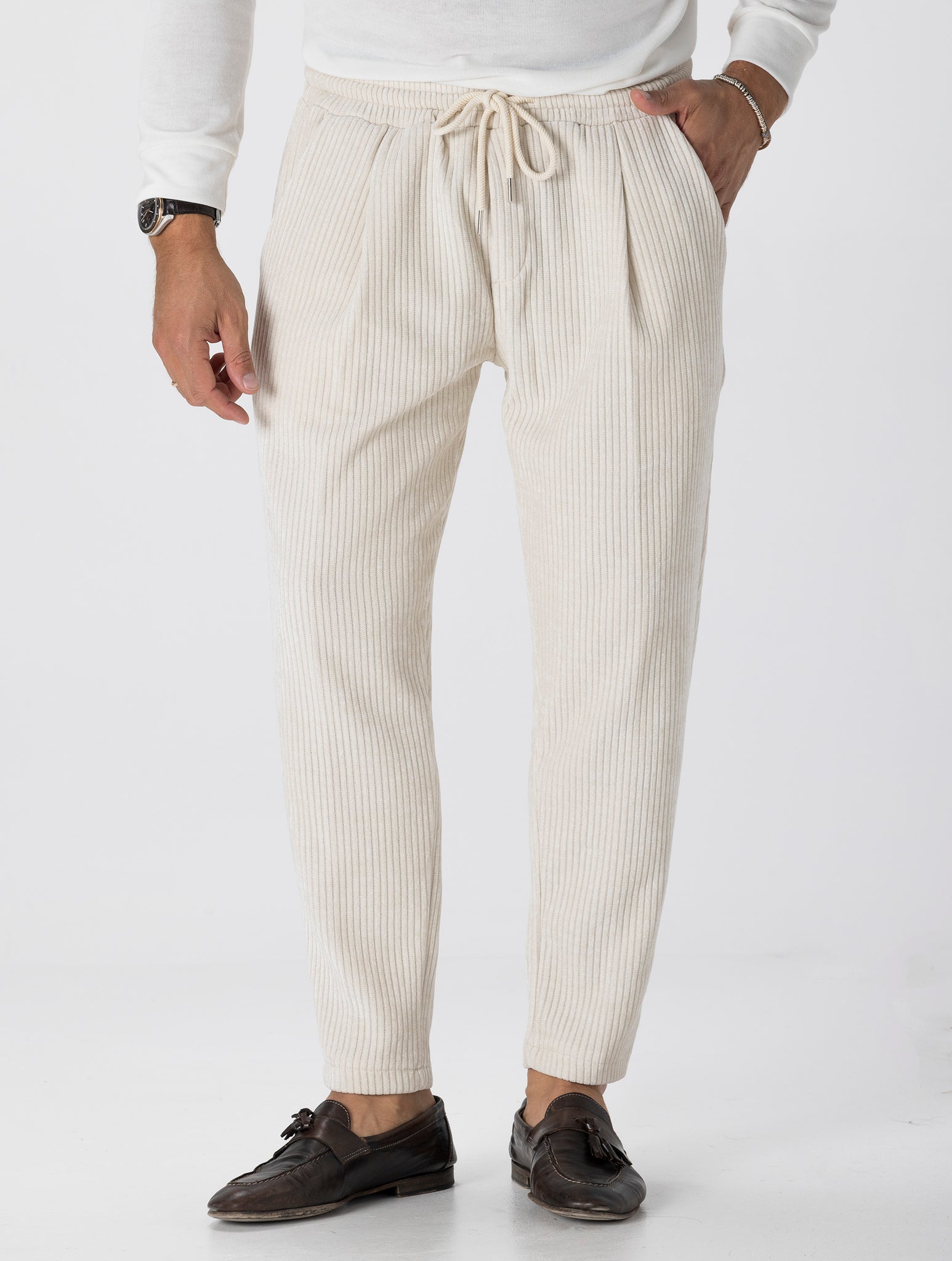 VELVET CASUAL PANTS IN CREAM