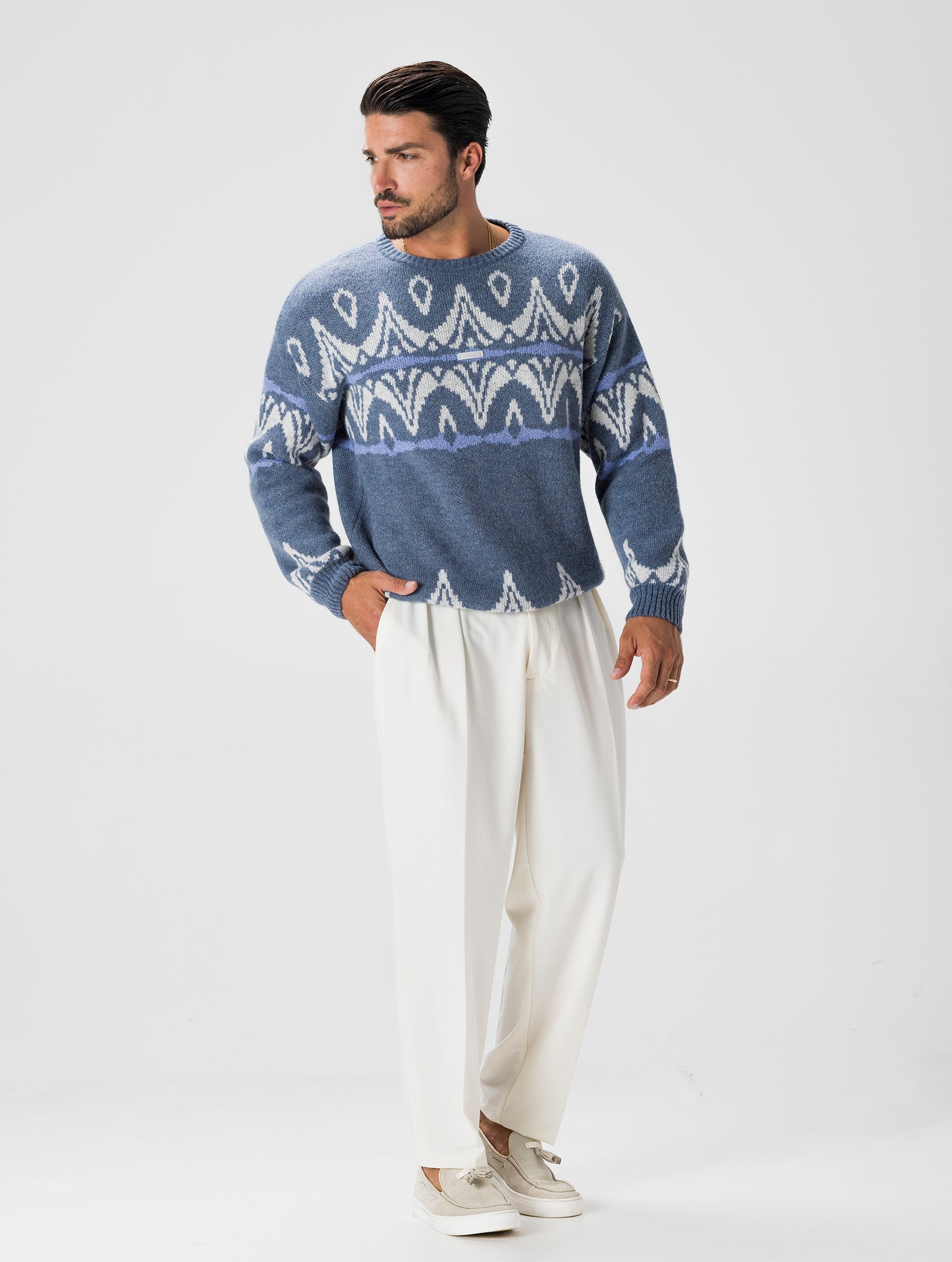 ELIAS JACQUARD-PULLOVER MIT RUNDHALSAUSSCHNITT