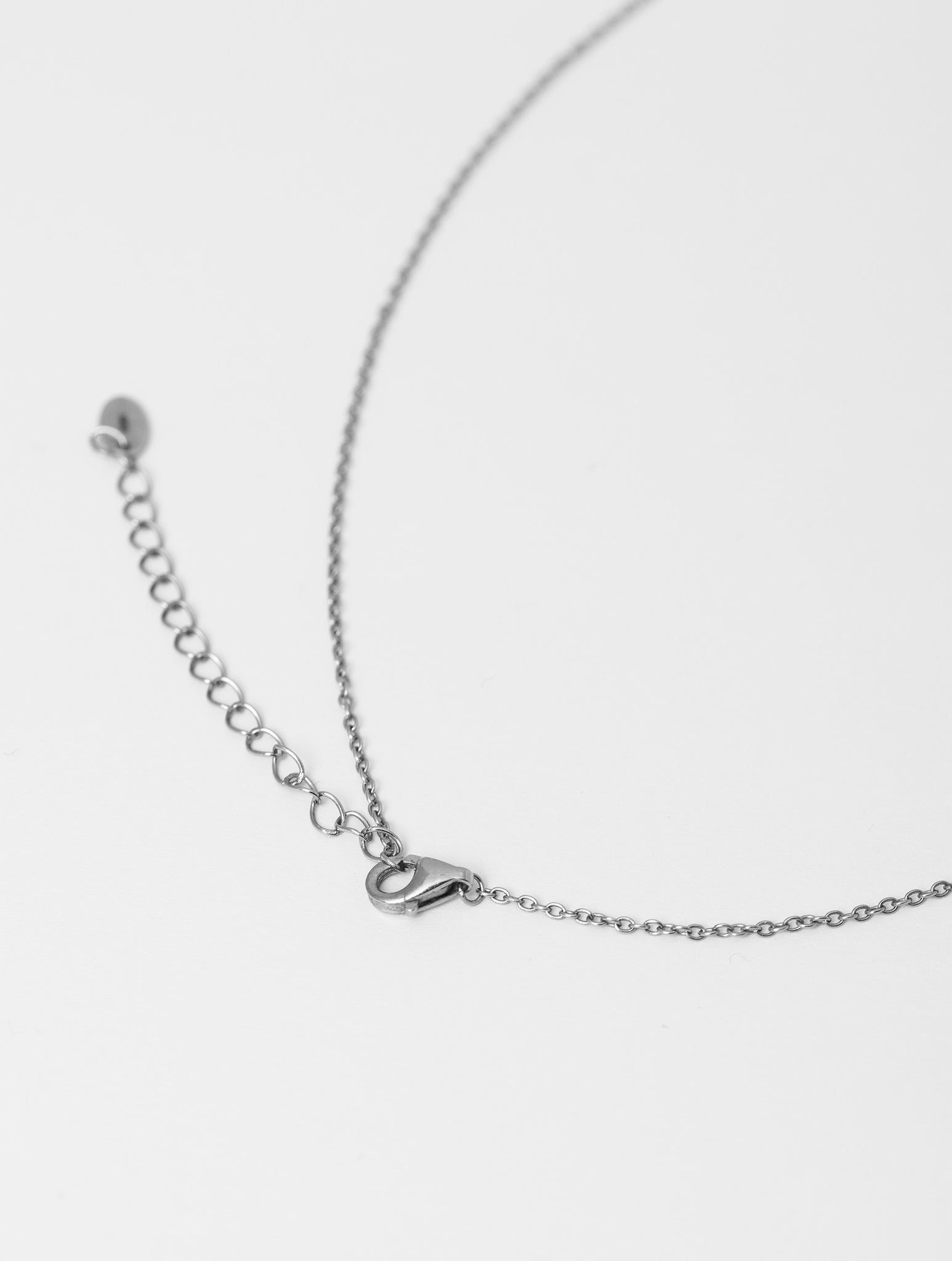 FLEUR HEART NECKLACE IN SILVER