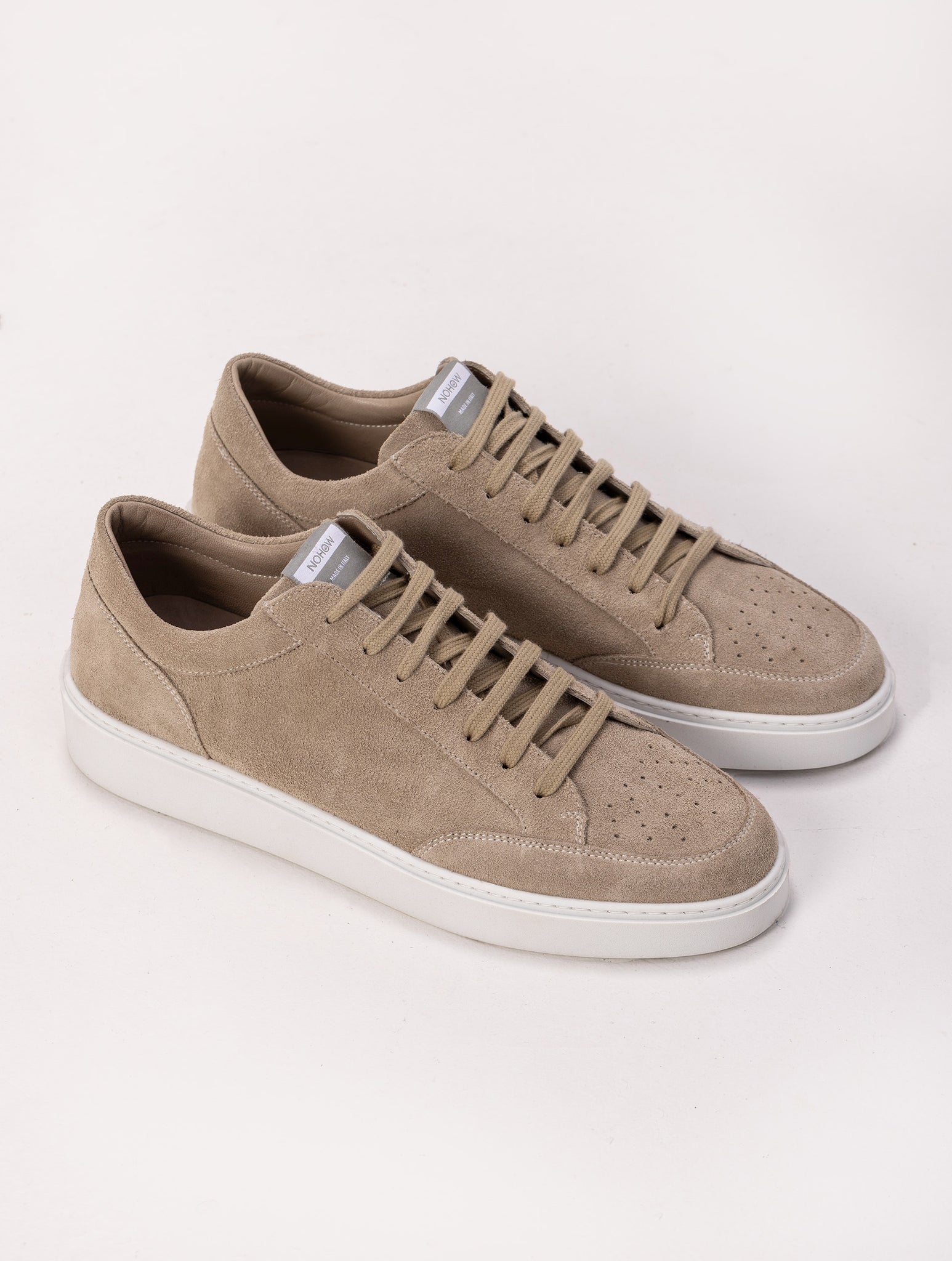 009 SNEAKERS SUEDE IN BEIGE