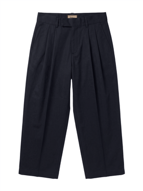 FREIZEITHOSE IN MARINEBLAU MIT ABNÄHERN