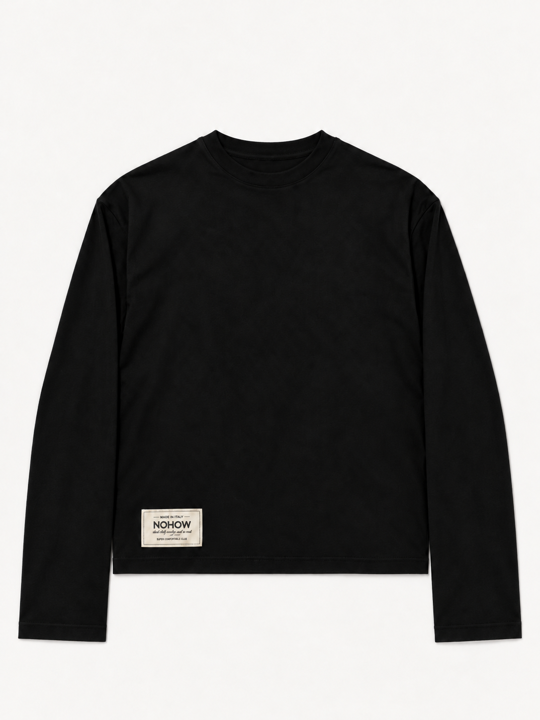 BOXI LONG SLEEVE T-SHIRT IN BLACK