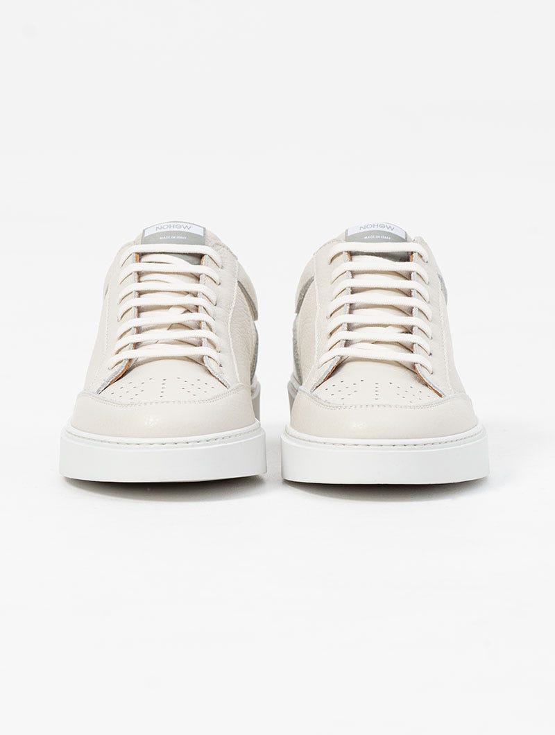 009 SNEAKERS IN CREAM