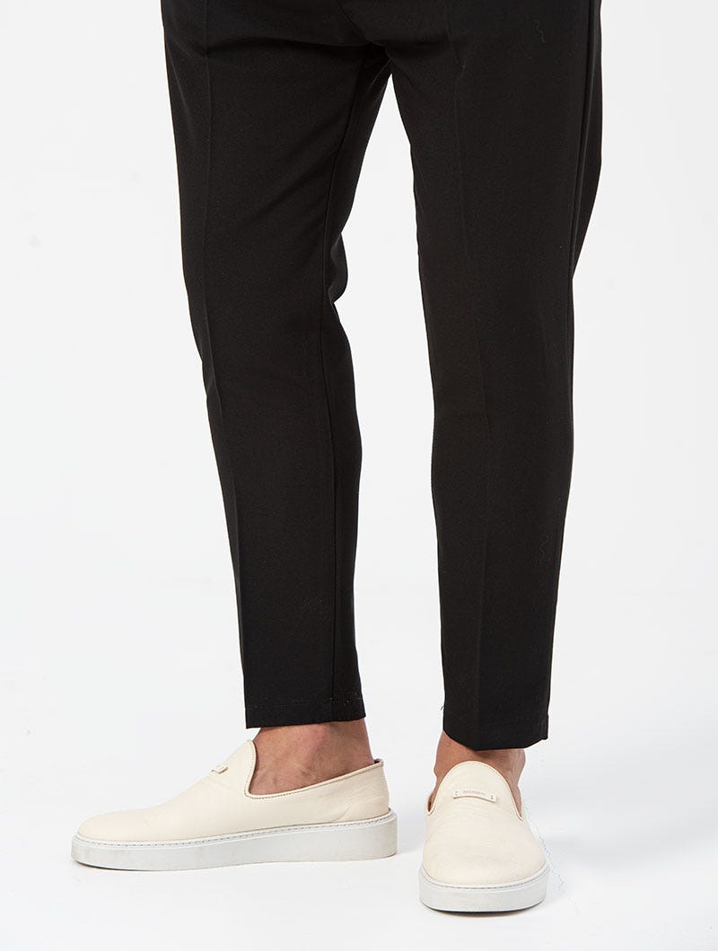 LINCOLN CASUAL PANTS IN BLACK
