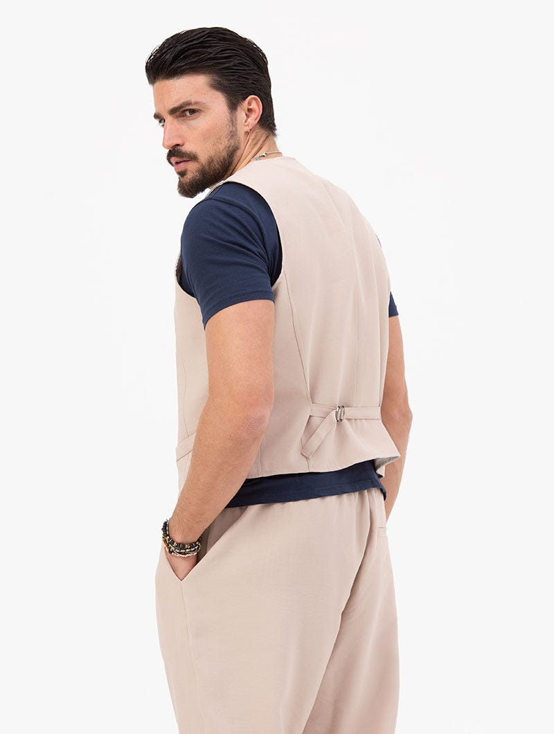 VISCOSE VEST IN BEIGE WITH MARTINGALE