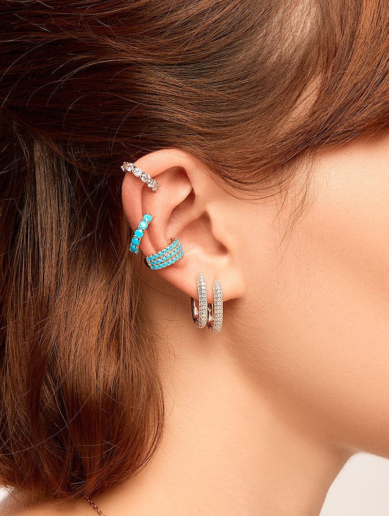 NORA EARCUFF IN GOLD WITH TURQUOISE ZIRCONS