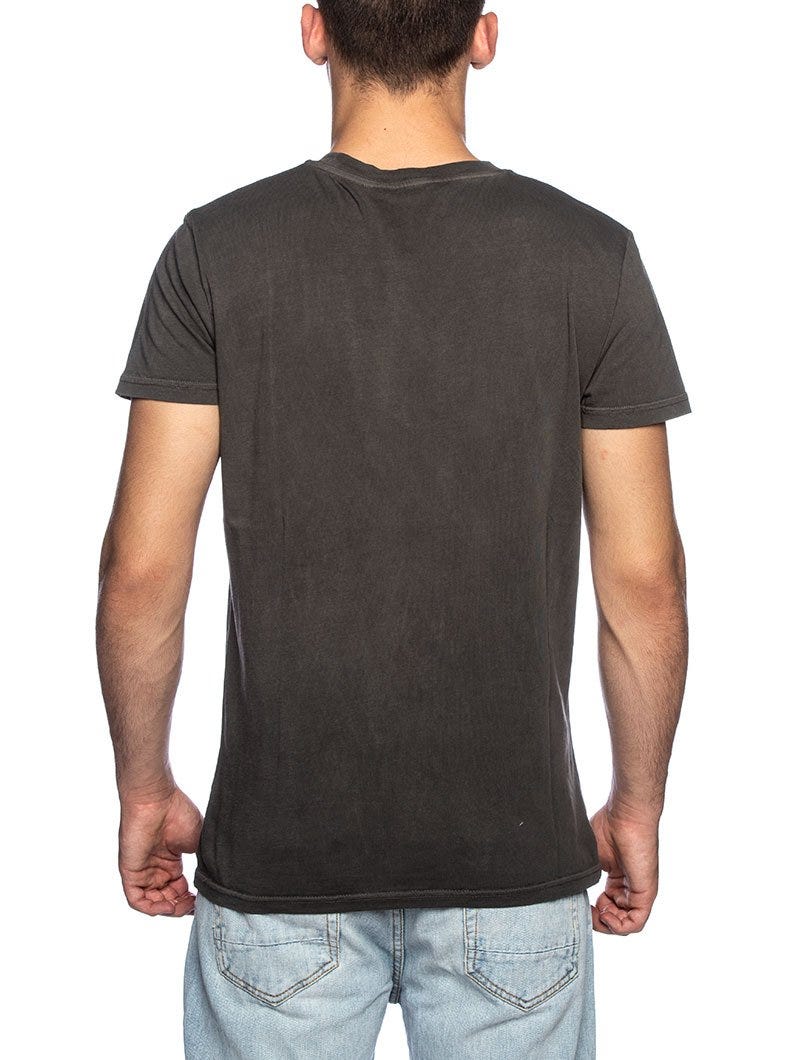 RVLT PEA PRINTED T-SHIRT IN BLACK
