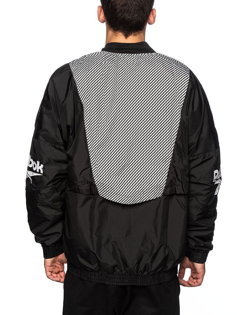 REEBOK CL V JACKET IN BLACK AND WHITE