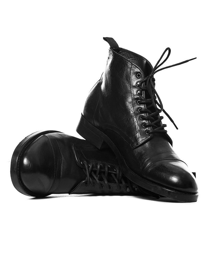 PUNK LEATHER SHOES IN BLACK
